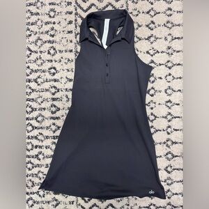 Alo yoga charmed tennis dress in black